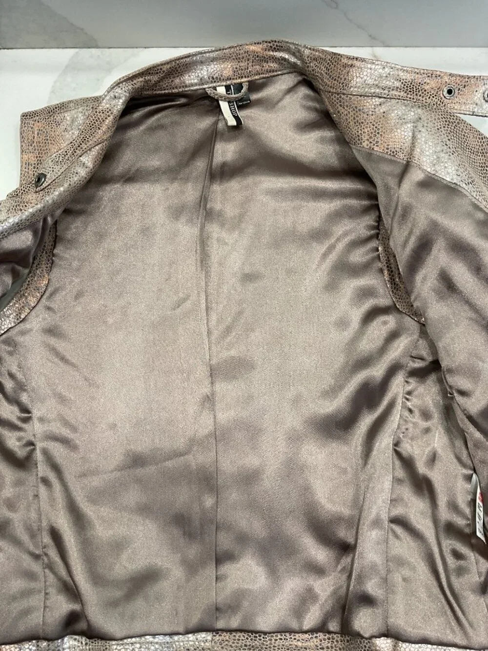 Topshop Gold Metallic Snakeskin Print Leather Vest Size 8 Motorcycle Glam